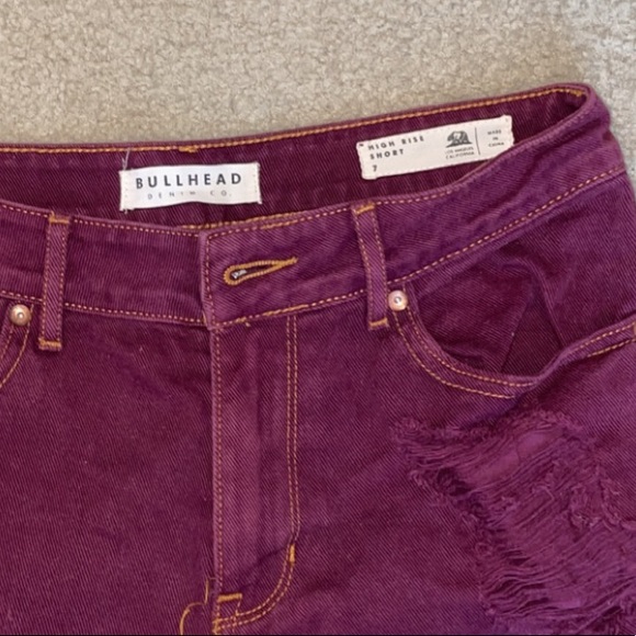 🤍3/$15 Bullhead High Waisted Maroon Ripped Shorts - Picture 3 of 7